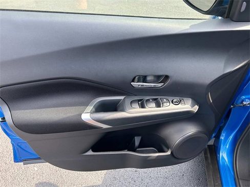 Used 2024 Nissan Kicks SV image 20