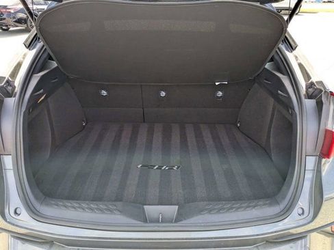 Used 2022 Toyota C-HR XLE image 13