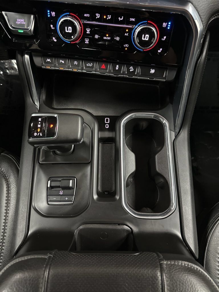 Used 2024 GMC Sierra 1500 Denali w/ Denali Reserve Package AWD/4WD image 23