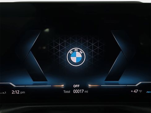 New 2026 BMW 330i xDrive Sedan w/ M Sport Package image 19