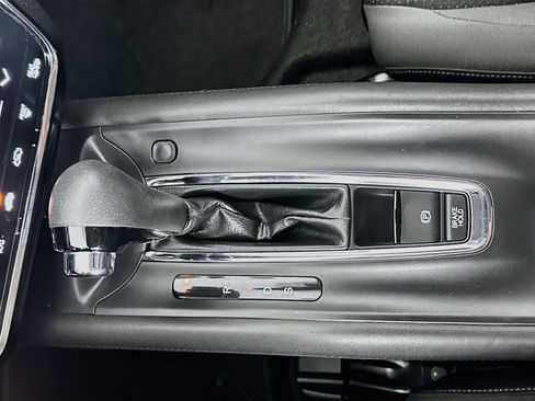 Used 2019 Honda HR-V EX image 23