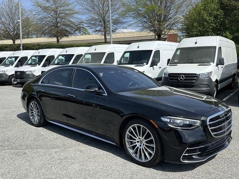 Certified 2023 Mercedes-Benz S 500 4MATIC image 2