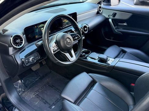 Used 2019 Mercedes-Benz A 220 image 24