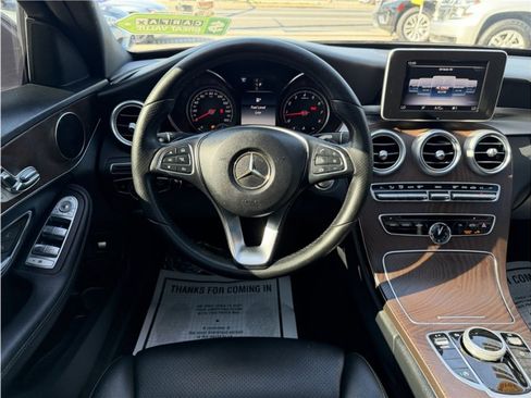 Used 2018 Mercedes-Benz C 300 Sedan image 35