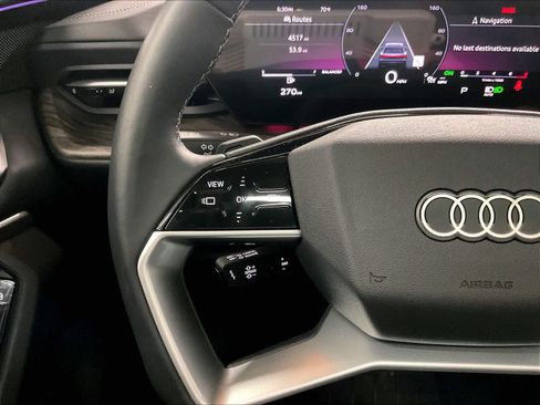 Certified 2025 Audi Q5 Premium w/ Convenience Package image 19