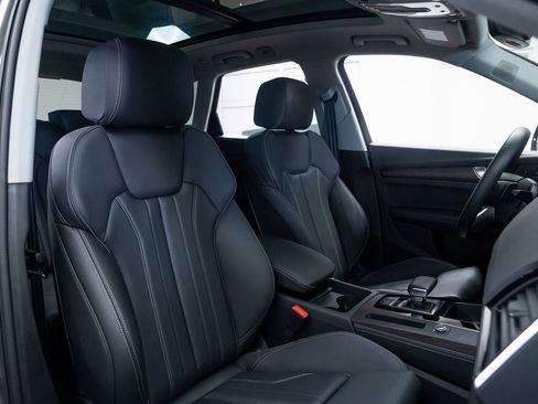 Used 2025 Audi Q5 e Premium Plus image 25