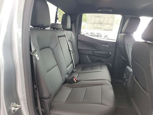 New 2024 Chevrolet Colorado LT w/ LT Convenience Package III image 61