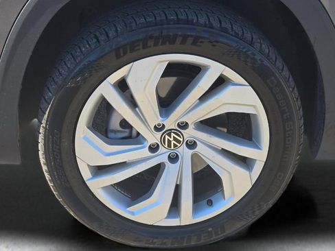 Used 2022 Volkswagen Atlas SE image 9