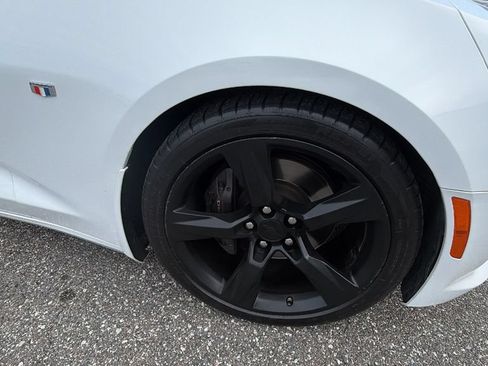 Used 2016 Chevrolet Camaro SS RWD image 10