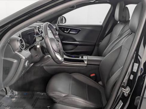 Used 2025 Mercedes-Benz C 300 Sedan image 13