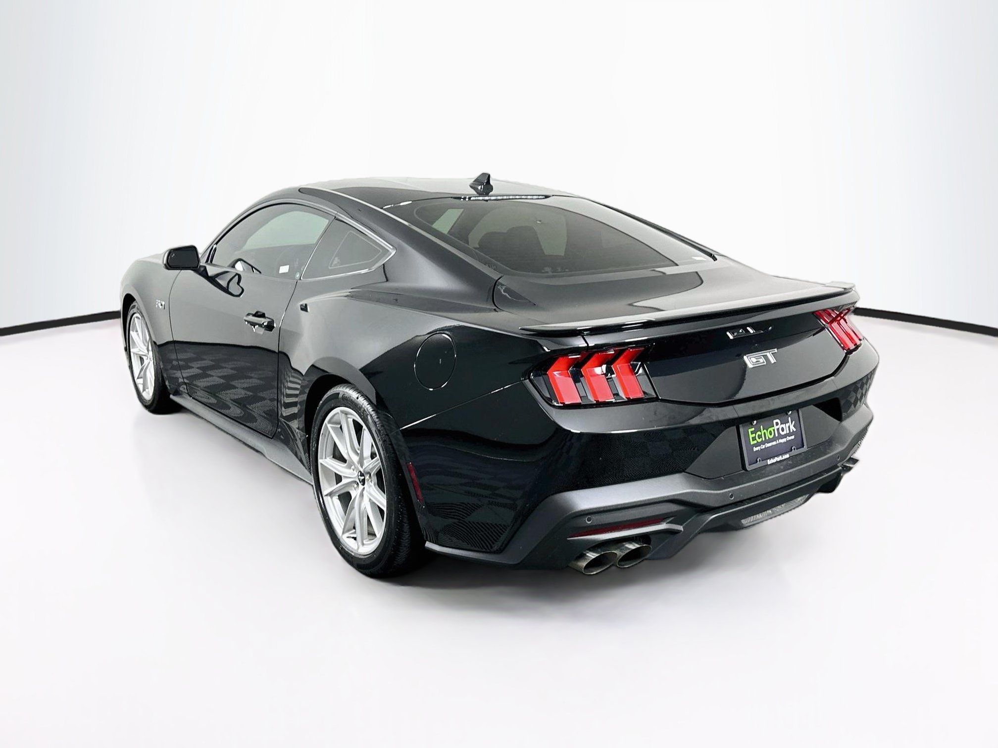 Used 2025 Ford Mustang GT Premium RWD image 5