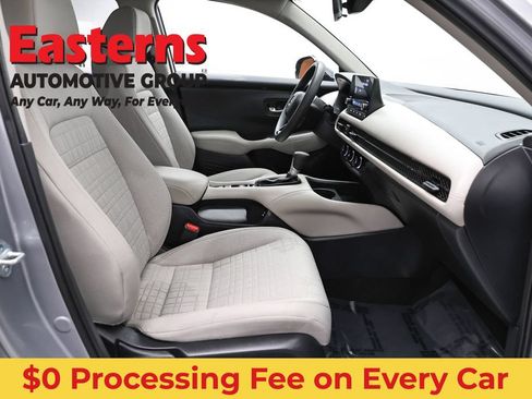 Used 2025 Honda HR-V LX image 23