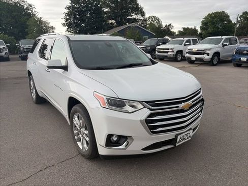 Used 2021 Chevrolet Traverse High Country w/ LPO, Floor Liner Package FWD image 7