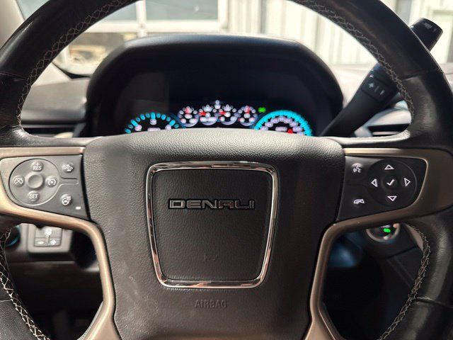 Used 2019 GMC Yukon Denali w/ Denali Ultimate Package AWD/4WD image 13