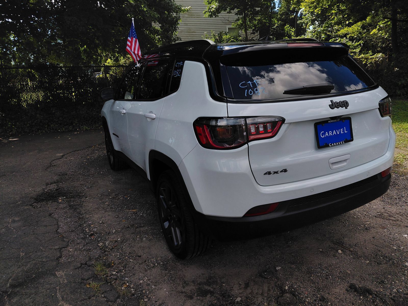 Used 2026 Jeep Compass Limited AWD/4WD image 28