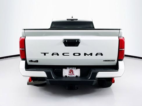 New 2025 Toyota Tacoma TRD Off-Road image 7