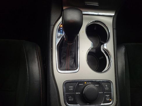 Used 2017 Jeep Grand Cherokee Trailhawk image 26