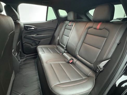 Used 2024 Chevrolet Trax RS w/ Driver Confidence Package image 37