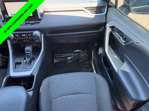 Used 2024 Toyota RAV4 XLE image 15