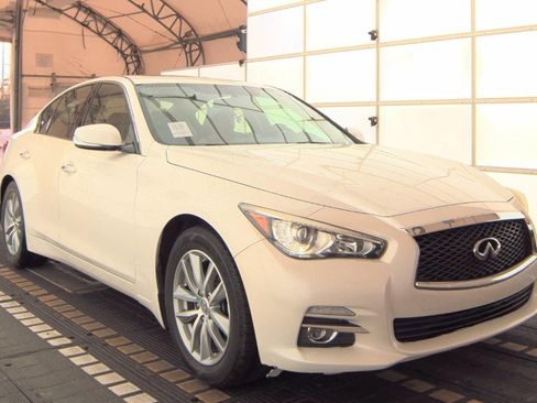 Used 2016 INFINITI Q50 Premium w/ 2.0T Premium Plus Package image 5
