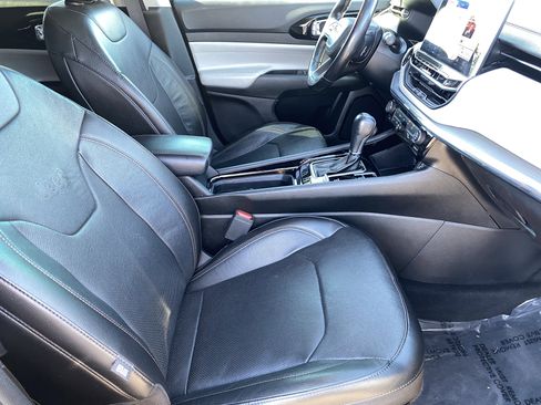 Used 2022 Jeep Compass Limited w/ Elite Group image 11