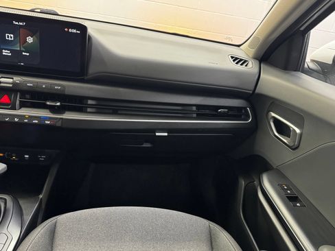 Used 2025 Kia K4 FWD image 15