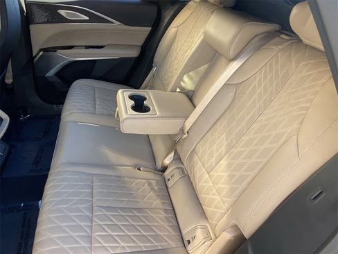 Certified 2024 Cadillac Lyriq Sport w/ Nappa Leather Package image 19