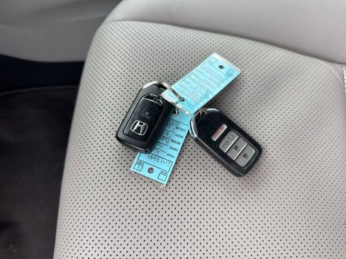 Used 2023 Honda Ridgeline RTL-E image 39