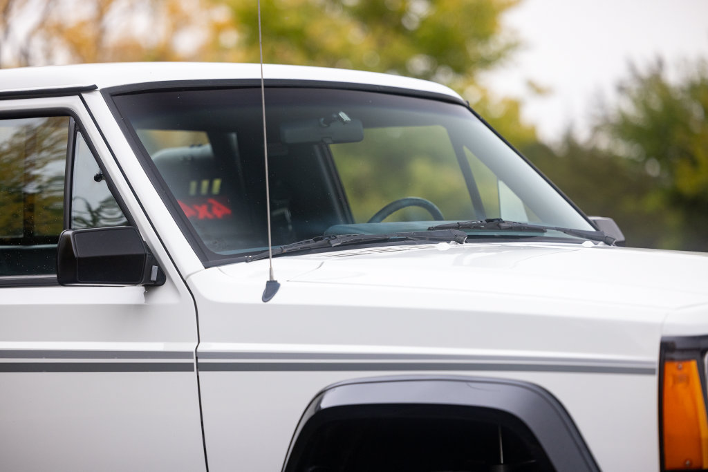 Used 1988 Jeep Comanche Pioneer AWD/4WD image 58