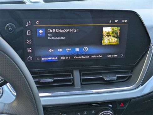 New 2026 Chevrolet Trax LT image 15