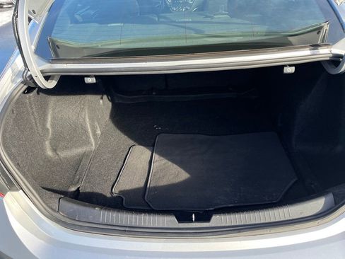 Used 2022 Chevrolet Malibu RS image 25