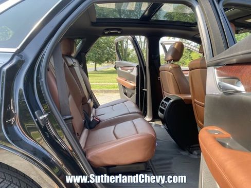 Used 2022 Cadillac XT5 Premium Luxury image 40