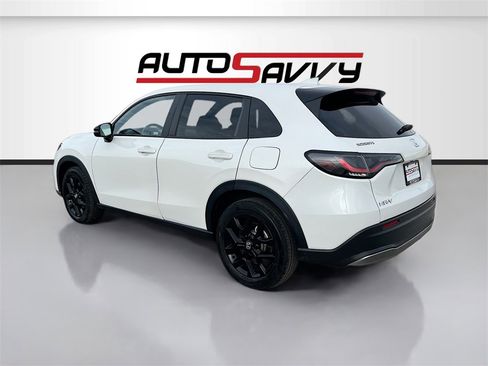 Used 2024 Honda HR-V Sport image 5