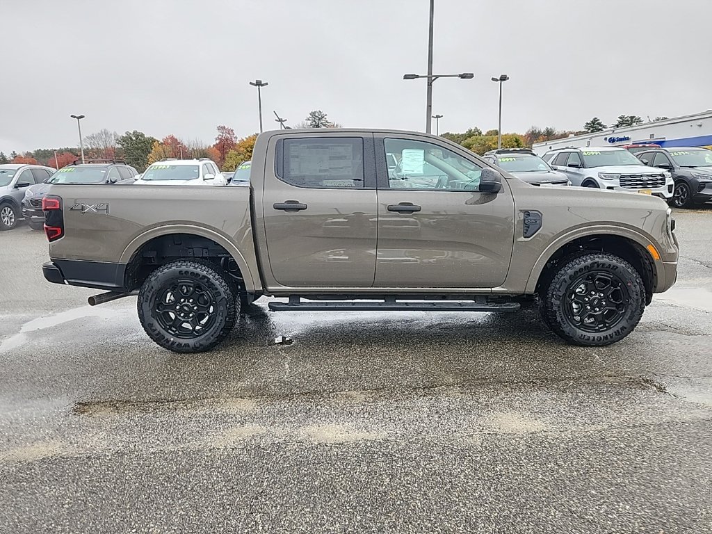 New 2026 Ford Ranger XLT w/ Black Appearance Package AWD/4WD image 8