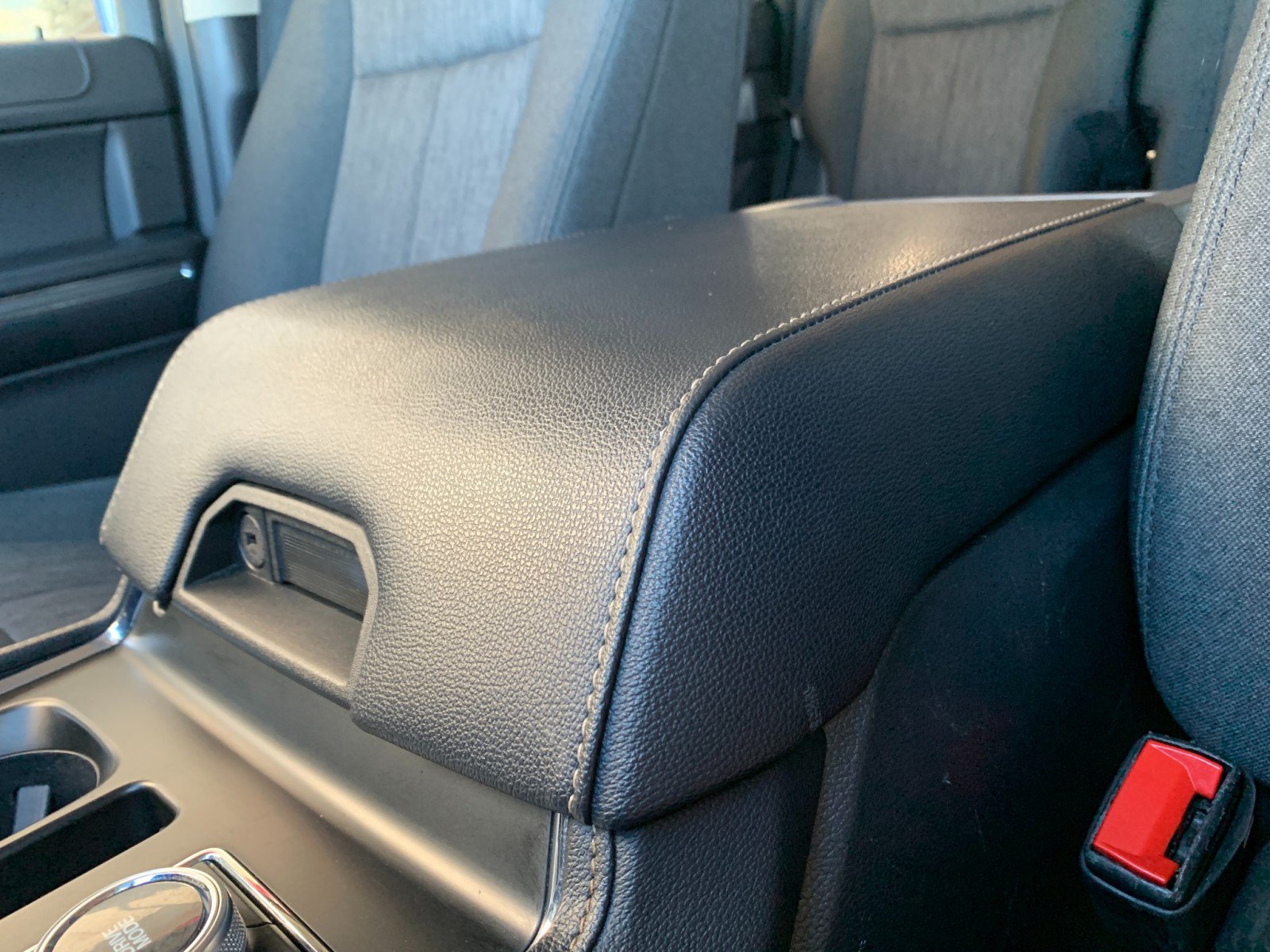 Used 2023 Ford Expedition XLT AWD/4WD image 24