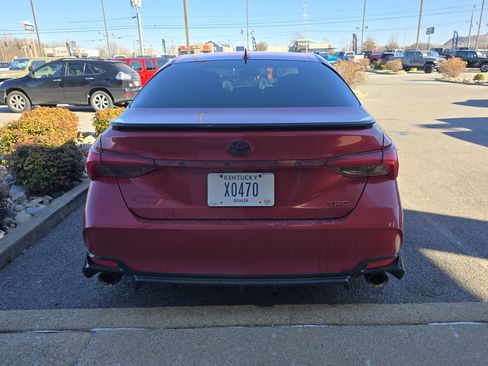 Used 2020 Toyota Avalon TRD image 4