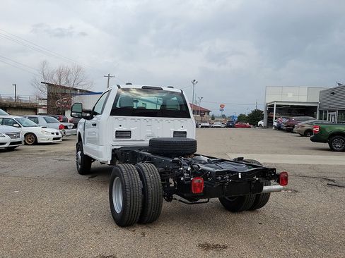 New 2026 Ford F350 XL image 4