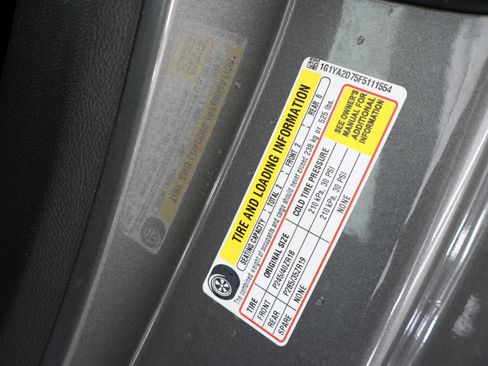 Used 2015 Chevrolet Corvette Stingray Coupe image 42