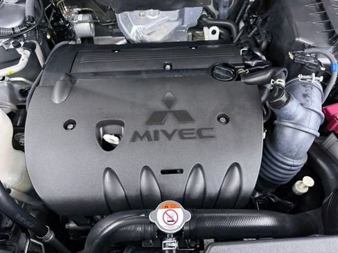 Used 2024 Mitsubishi Outlander Sport AWD image 11