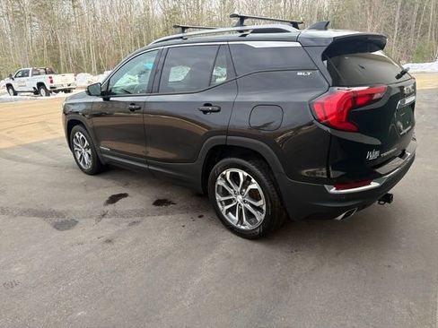 Certified 2018 GMC Terrain SLT w/ Preferred Package image 3