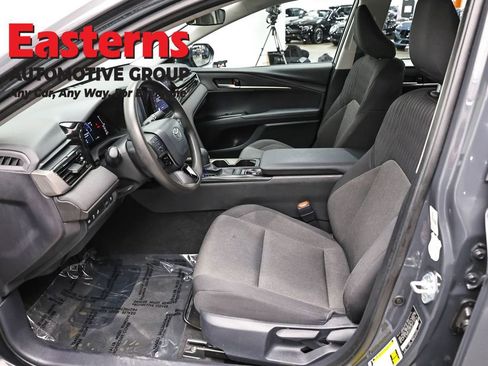 Used 2025 Toyota Camry LE FWD image 13