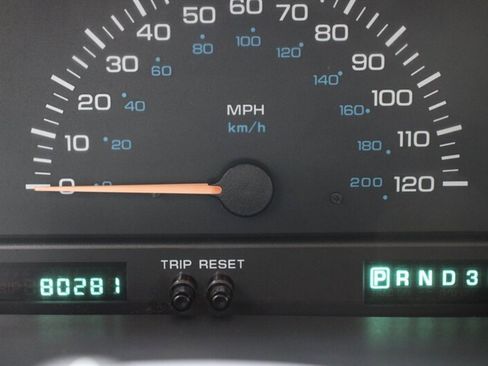 Used 1999 Dodge Caravan image 7