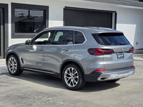 Used 2024 BMW X5 sDrive40i w/ Premium Package image 4