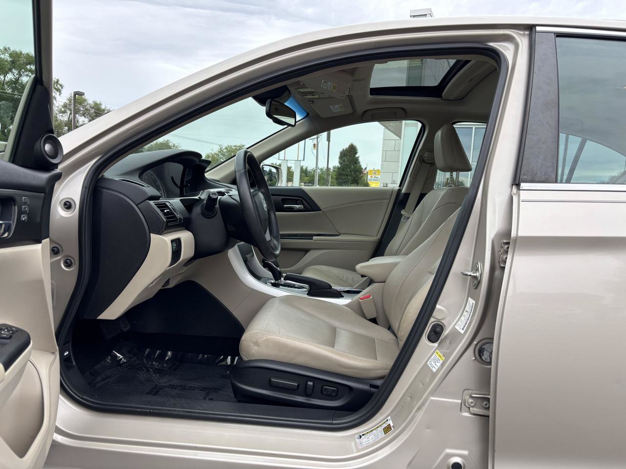 Used 2013 Honda Accord EX-L image 15