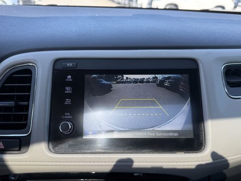 Used 2020 Honda HR-V EX image 25