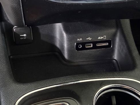 Used 2015 Dodge Durango R/T w/ Technology Group AWD/4WD image 30