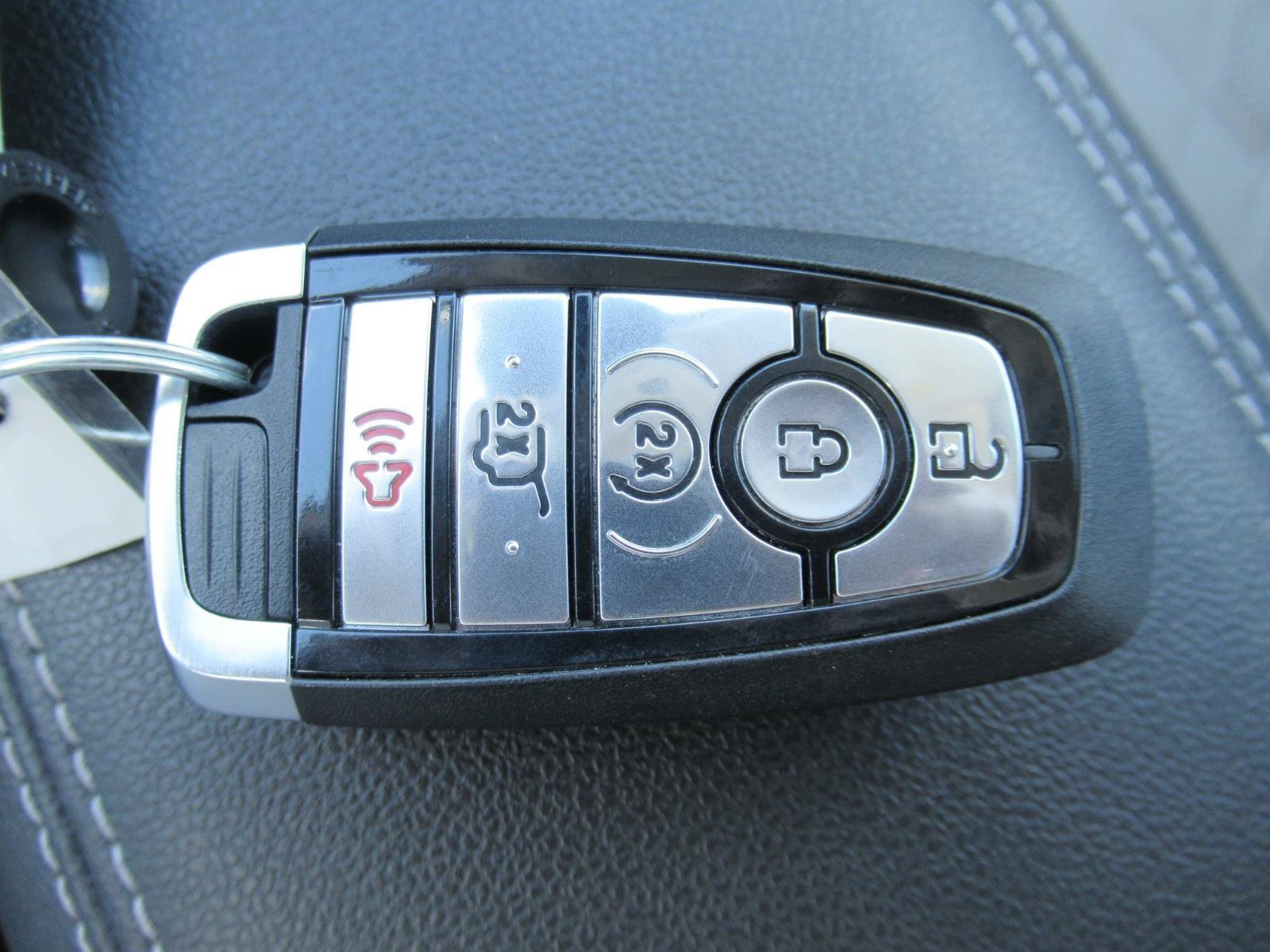 Used 2023 Ford Escape Platinum w/ Premium Technology Package AWD/4WD image 33