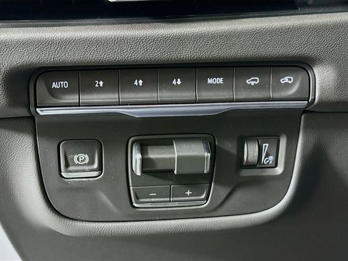 Used 2026 Cadillac Escalade Sport w/ Touring Package AWD/4WD image 10