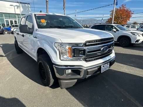 Used 2019 Ford F150 XLT image 2