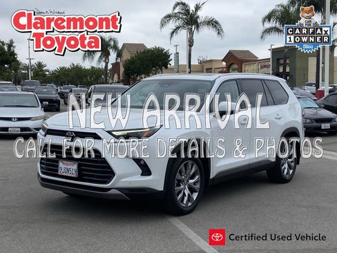 Used 2024 Toyota Grand Highlander AWD Hybrid image 1